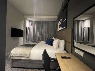 Lovely serviced 1bed apartment at Capital Hotel