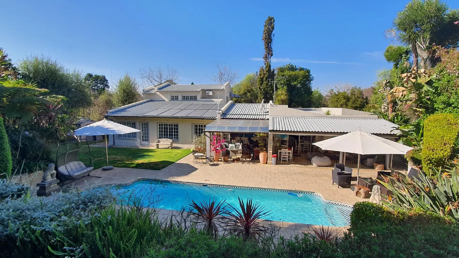 Pepper Tree Bed and Breakfast