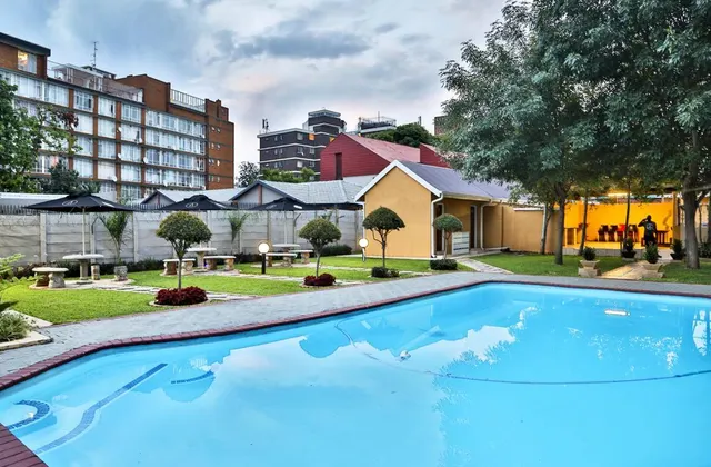 Luxurious Double Bed room with private bathroom