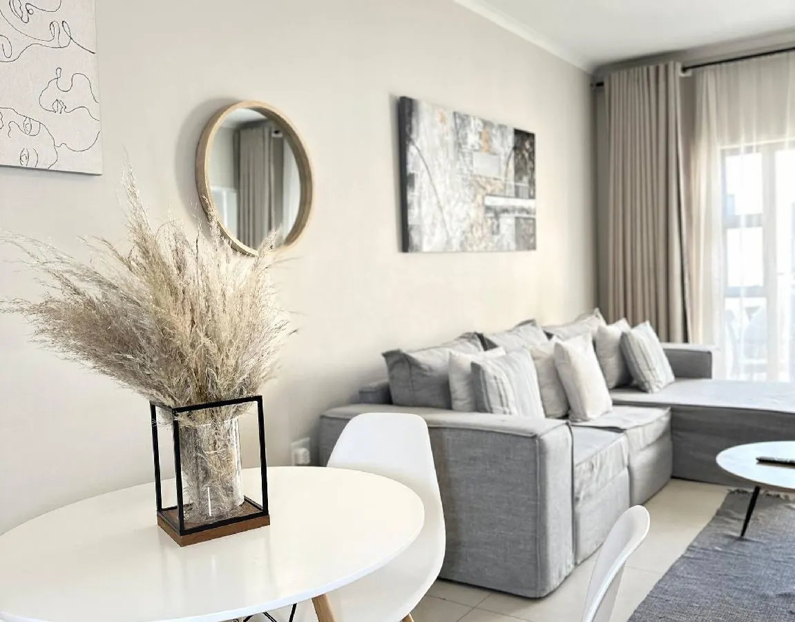 Humble Abode - 93 On New - Midrand