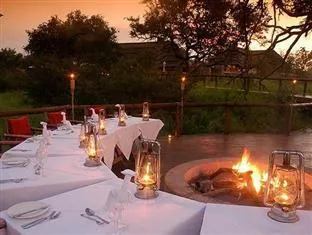 Tuningi Safari Lodge – photo 3, Hotel in Madikwe Game Reserve