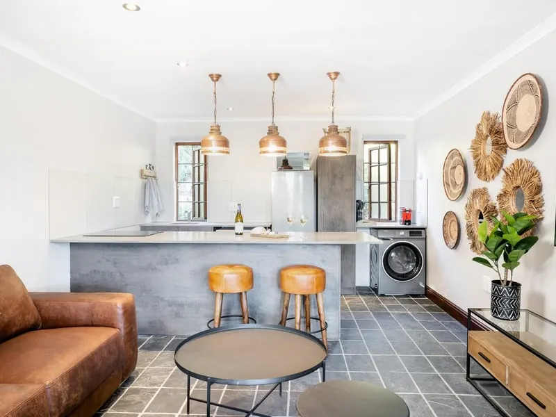 Avemore Orchard Apartment with Backup power