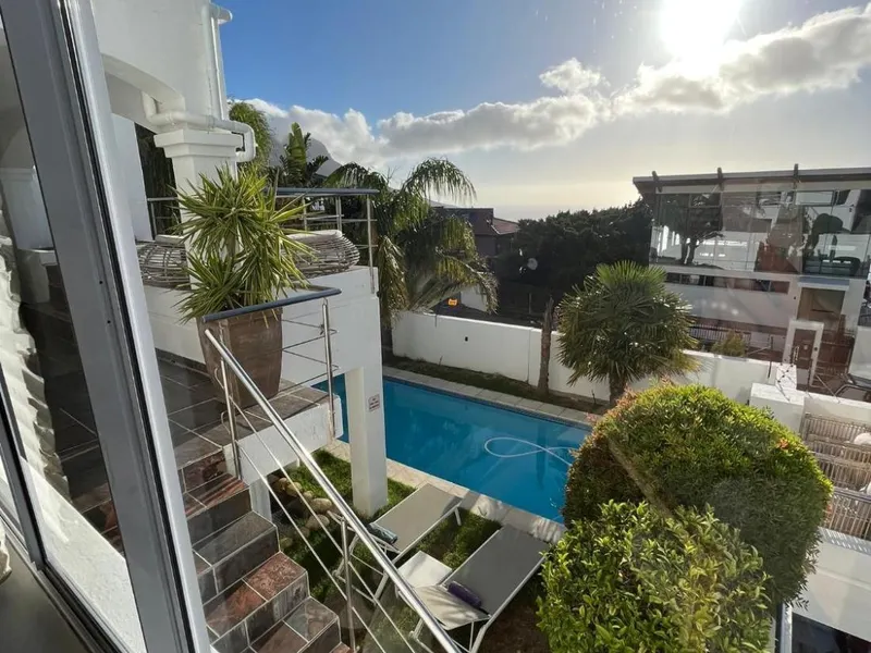 Apartment with sea view