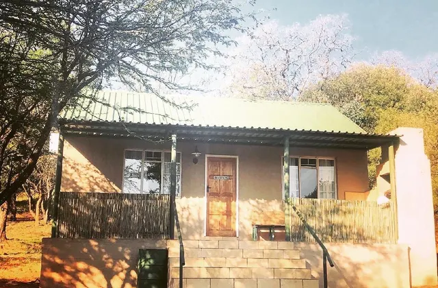 Monkey Mountain Family Lodge 