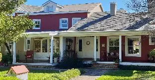 African Breeze Guest House