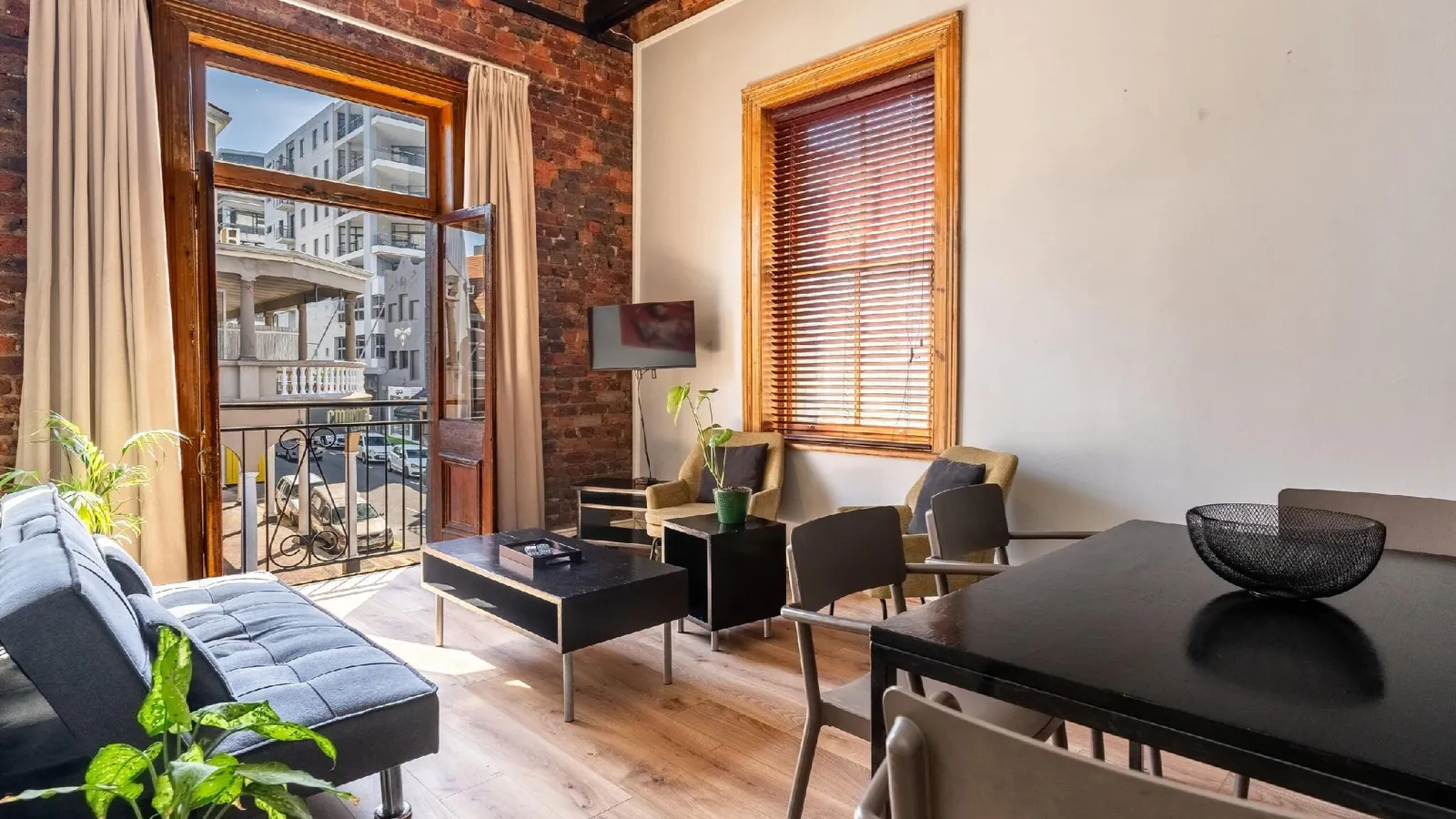 Long Street Self Catering Apartments