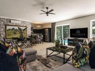  Palmtree House Luxury Villa Eden Rock, Pennington – photo 3, Apartment/Flat in Pennington